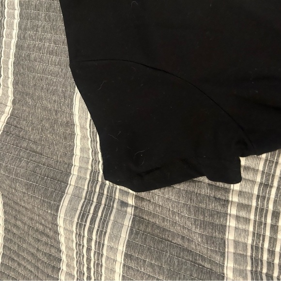 NWT NFL Team Apparel Women’s Size Large Tshirt - Picture 2 of 4